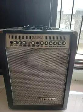 Dijual Keyboard Amplifier merk RUSSEL Type Victory 50