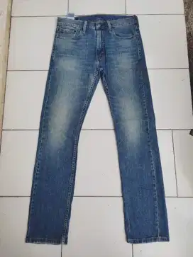 CELANA LEVI'S 513 ORI