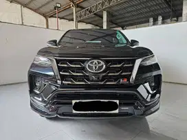 Toyota Fortuner VRZ GR 2.8 At [ Matic ] 2023 Hitam KM LOW 16 RB