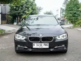 BMW 320i Sport F30 AT 2014 Hitam