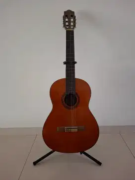 Yamaha Gitar Akustik Nylon CG-110A