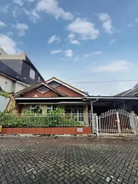 NIRWANA EKSEKUTIF HITUNG TANAH 8jt'an/m HADAP SELATAN ROW 3 mbl