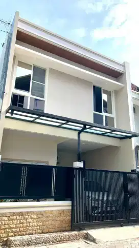 MULYOSARI FURNISHED 2 LANTAI  STRATEGIS MODERN SIAP HUNI