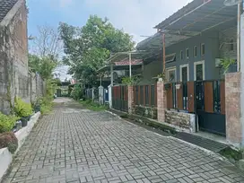 Rumah sangat strategis dekat jalan raya tajem maguwoharjo