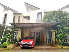 Rumah Cantik bagus siap huni 2lt dlmTownhouse akses 2 mbl di Cipayung
