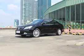 [KM 59RB] Toyota Camry 2.5 G at matic 2014 v hybrid