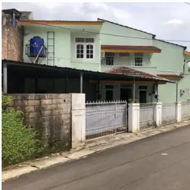 Dijual Rumah harga BU di perumahan pondok hijau ciputat