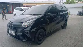 DAIHATSU SIGRA M 1.0  MT 2024 Hitam  B2367FOM