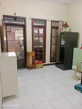 DIBAWAH PASARAN ..Rumah di Taman Alfa Indah