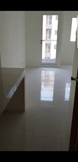 Disewakan puncak CBD studio kosongan