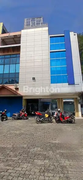 Ruko 4.5 Lantai di Lokasi Komersial Strategis Pasar Minggu