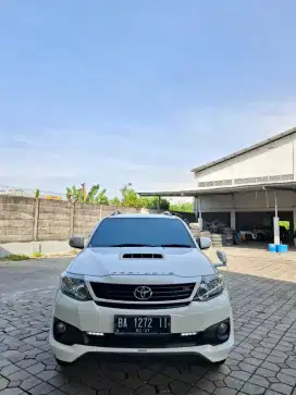 Fortuner 2015 TRD diesel manual