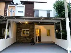 Rumah 2 lantai Full furnished rempoa ciputat dekat Jakarta selatan
