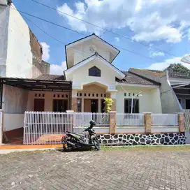 Rumah Cantik Dekat Tol Ungaran, Lingkungan Aman & Asri, Siap Tempati