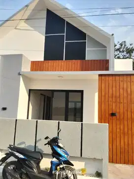 Dijual rumah murah bangunan baru strategis pinggir jalan desa