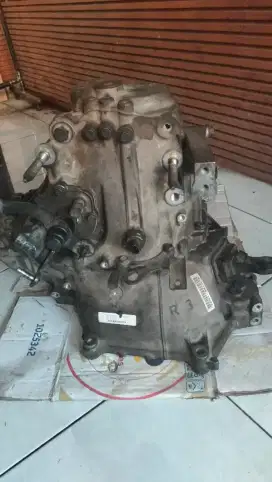 Transmisi manual Mobilio