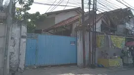GUDANG DAN RUMAH DI SITUGUNTING, BABAKAN CIPARAY, BANDUNG