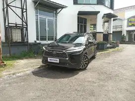Like New - TOYOTA COROLLA 1.8 CROSS HYBIRD BENSIN A/T 2021 HITAM