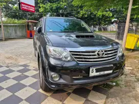 FORTUNER G VNT 2014