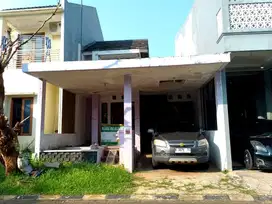 Rumah Tua di Vania Permata Bintaro Jaya Tangerang Selatan
