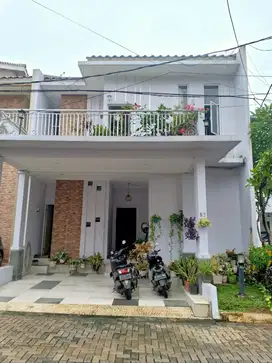 Jual Rumah Limo Krukut Pelangi Matoa private  cluster