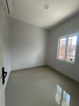 Rumah baru siap huni jual cepat daerah Limo depok