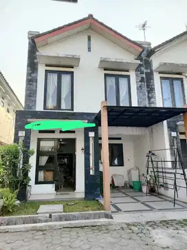 Dijual rumah dekat kampus upn pondok labu jaksel