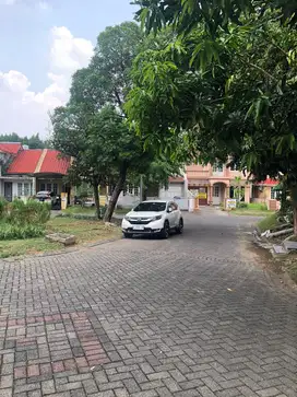 TURUN HARGA Rumah area Surabaya Barat di Villa Valensia Murah AUD.A030