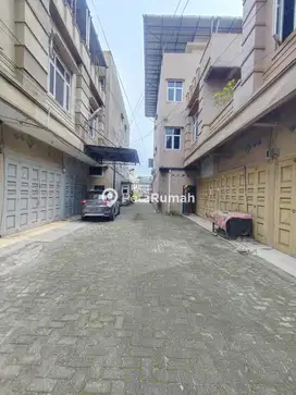 Rumah siap huni dalam komplek daerah sunggal kota Medan