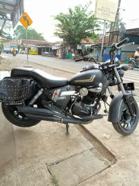 Benelli Motobi 200 EFI