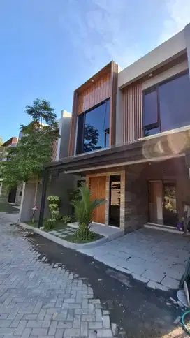 Rumah Mewah Modern 2 Lantai Strategis Dalam Ringroad Sekitar Gejayan
