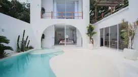 For Sale Luxury Mediterranean Villa in Ungasan