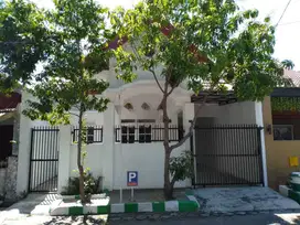 Rumah 2 Lantai Wiguna Timur