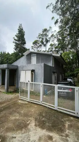 Jual rumah villa di lembang view gunung