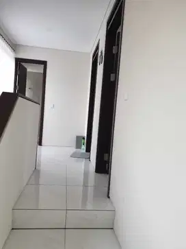 Jual rumah minimalis 2 lantai di Tatar Tarubhawana KBP Bandung