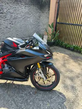 cbr250rr non abs reg.2019 mulus low km