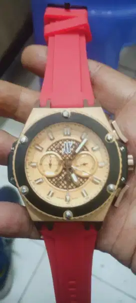 Jam Hublot Ferarri normal lancar