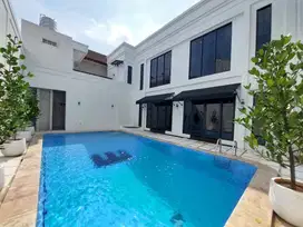 Rumah mewah 2 Lantai pondok indah furnish ada Pool akses tol jorr