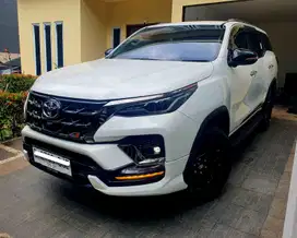 FORTUNER 2.8 GR SPORT AT 2022