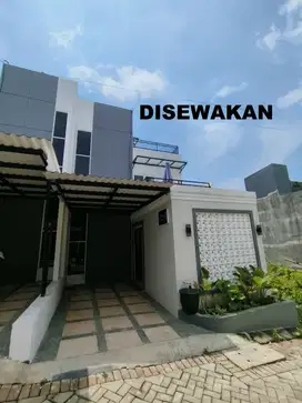 Villa 3lantai Private Pool Disewakan Murah