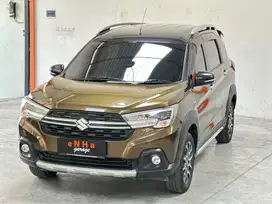 KM 27rb.. Suzuki XL-7 Alpha 1.5 A/T 2022.. eNHa garage Semarang..