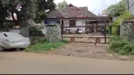 Jual Tanah 1000 m2 di jalan Masjid DarutTaqwa Gandul Depok