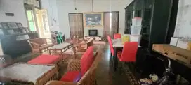 Dijual Tanah Beserta Bangunan di Jln. Amir Mahmud, Posisi Jalan Utama