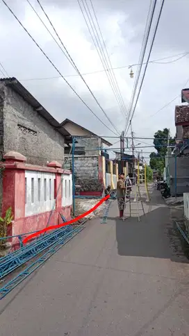 Tanah pekarangan istimewa karang waru kodya dekat tugu