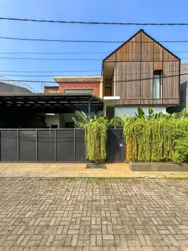 Rumah 2 lantai di Tebet, Jakarta Selatan