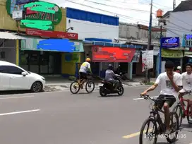 Tanah Dijual Bonus Bangunan Dekat ke Stasiun Tugu Jogja, Lt 1600m2