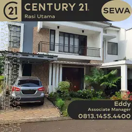 DISEWAKAN RUMAH POSISI HOEK DI DALAM CLUSTER KOTA WISATA CIBUBUR