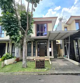 Dijual Rumah 2 lt Rapi Terawat Unit langka di Anantha Avani BSD