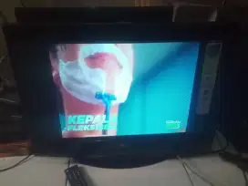 Tv tabung 21 inch slim LG+stb normal siap tonton nego tipis