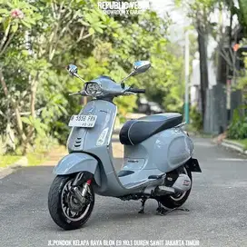 PIAGGIO VESPA SPRINT 150 IGET ABS LED TAHUN 2023 PERFECT CONDITION